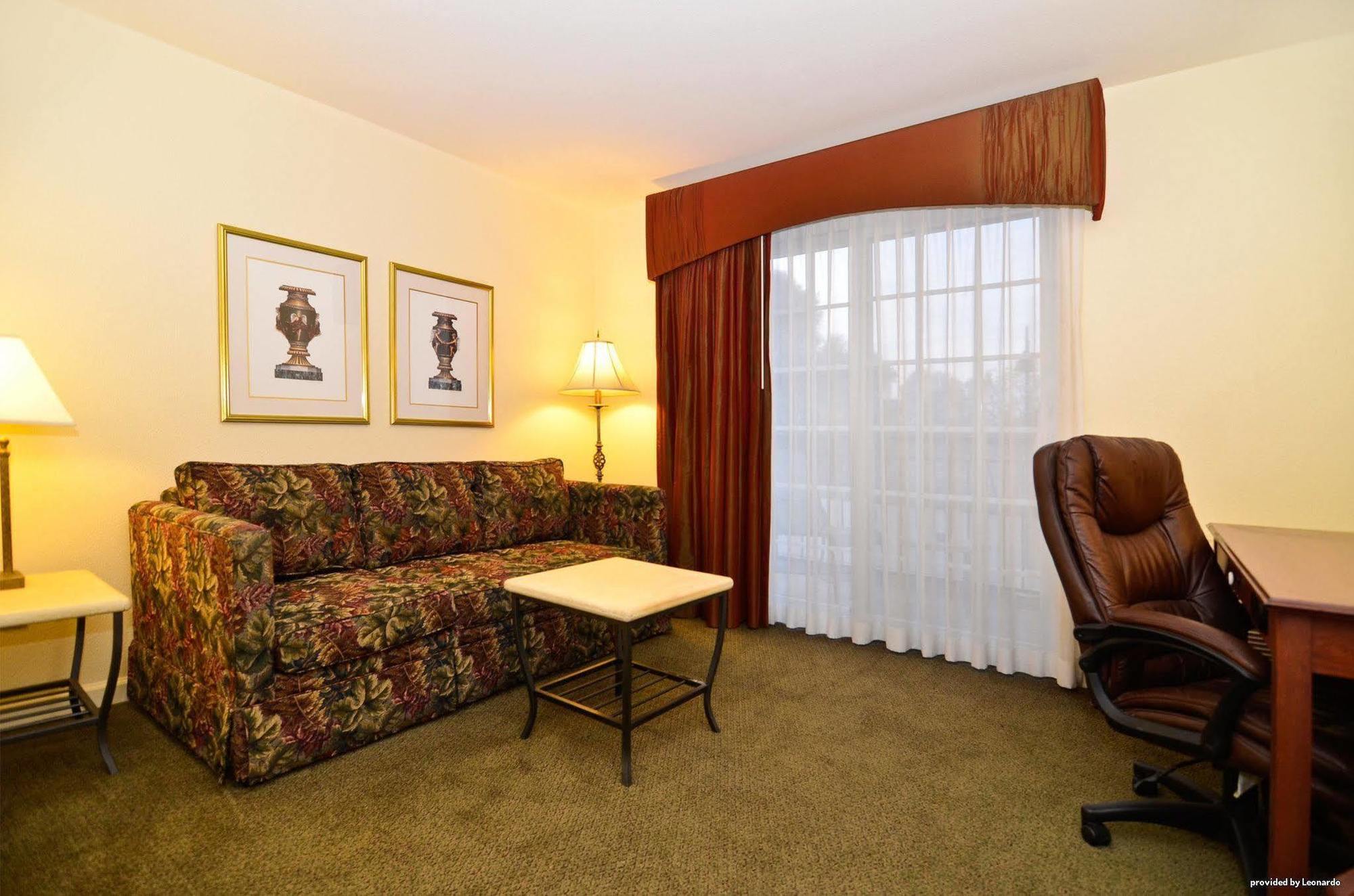 Best Western Cedar Inn & Suites Angels Camp Room photo