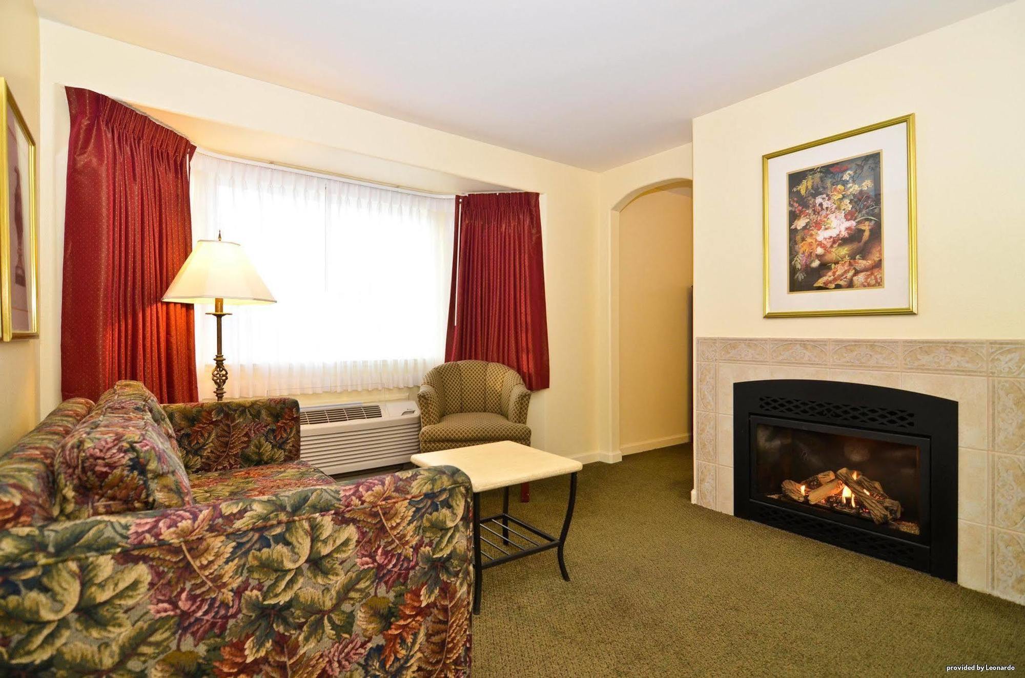 Best Western Cedar Inn & Suites Angels Camp Room photo